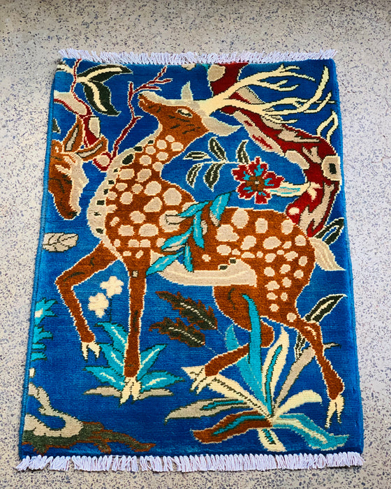 Tribal War Deer Rug Design 2.6x2 ft