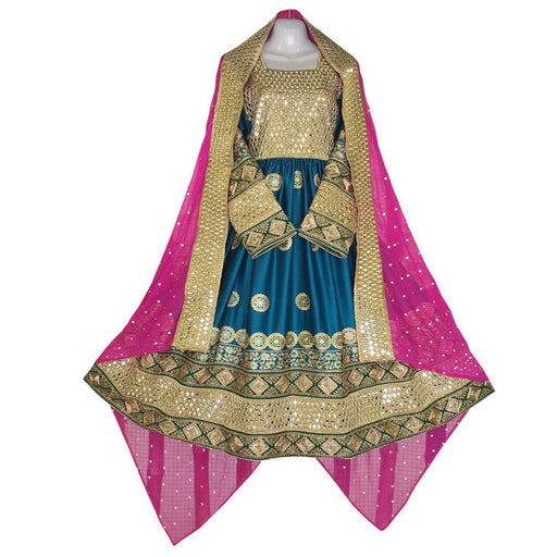 Dress  is in pink color with mirror work