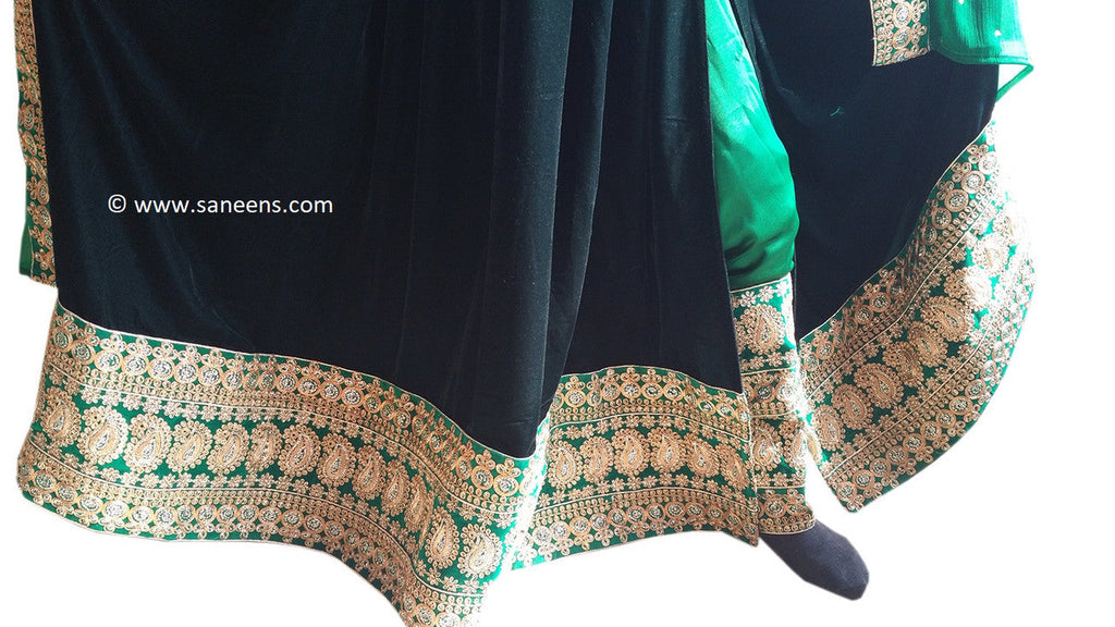 Afghan Muslims traditional clothes