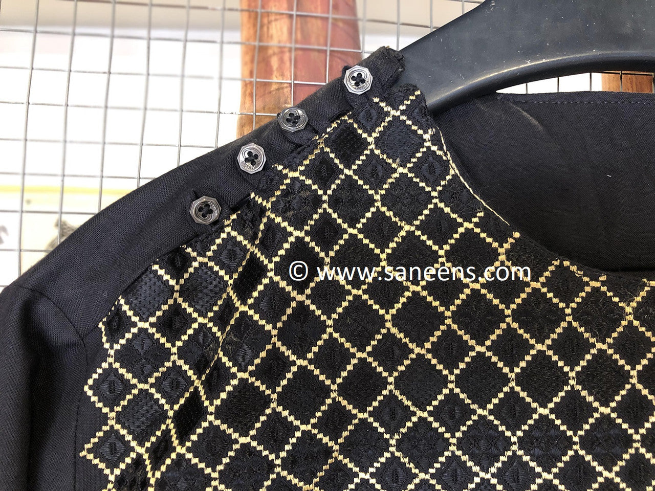 saneens fashionable clothes