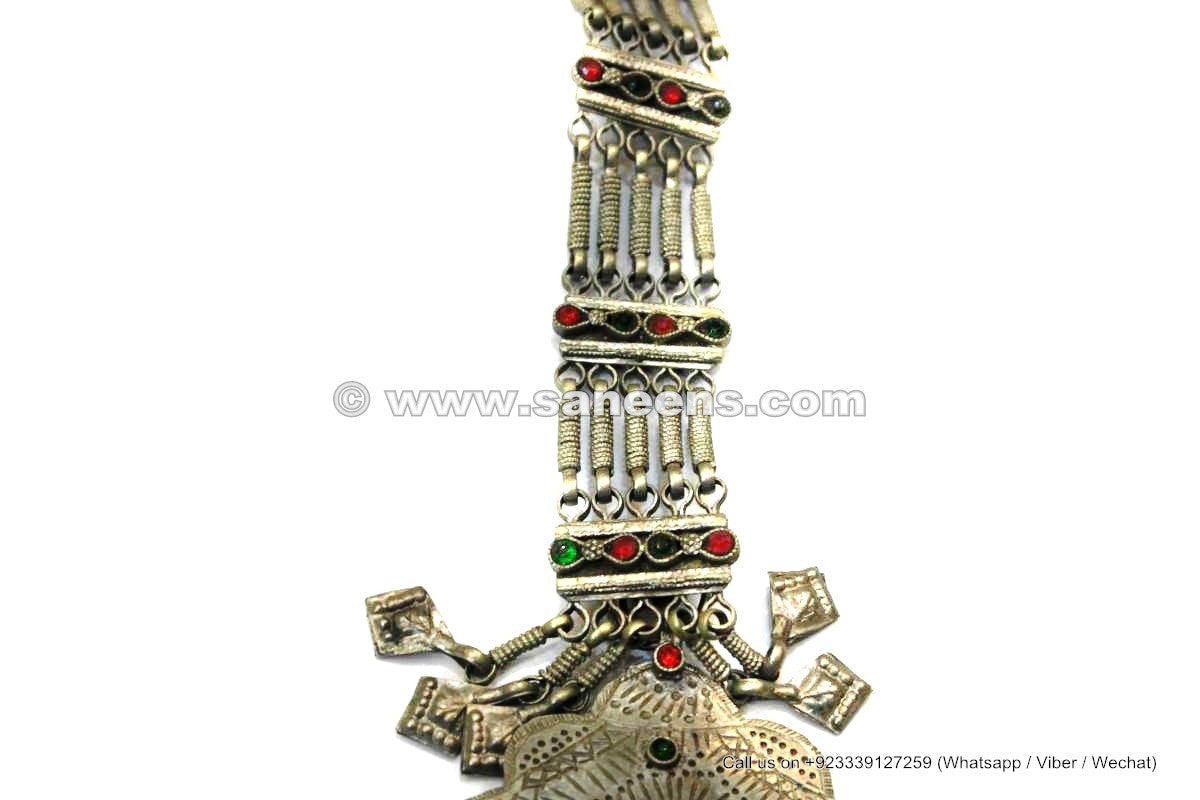 tribal saneens artwork collar studs with large pendants