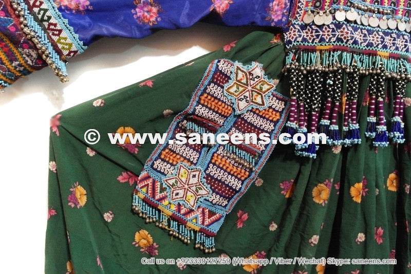 baloch desert ladies homemade dress with beaded pocket