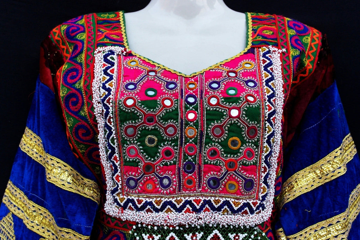 afghan clothing