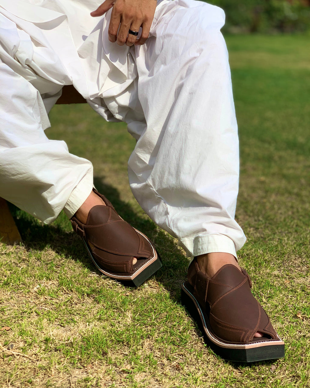 Chocolate Leather Pashtun Chappal