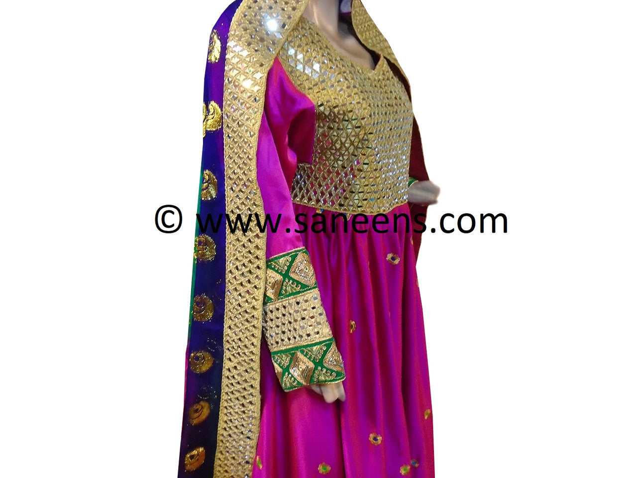 traditional cultural mirror work clothes