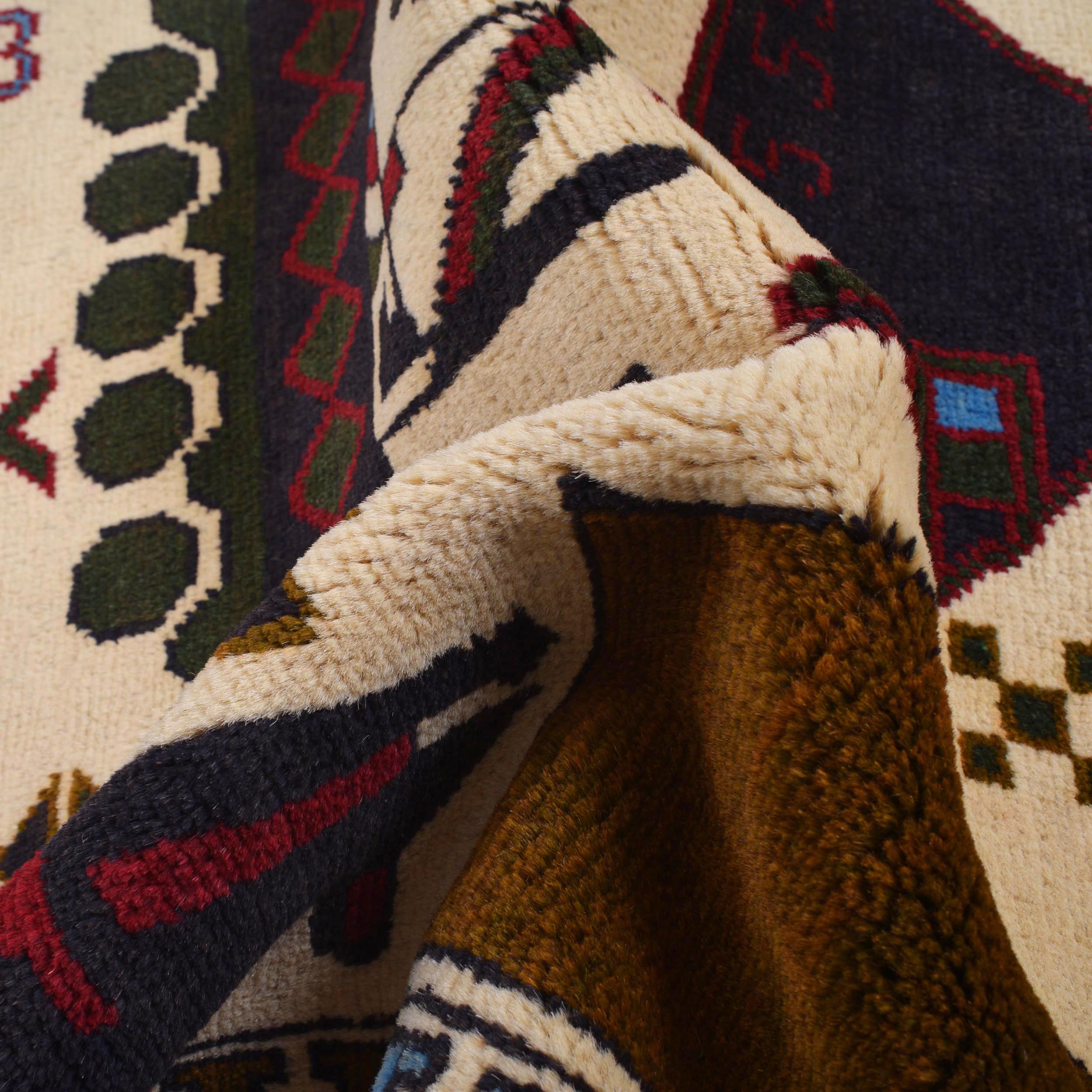 Handcrafted Heritage War Weapons Carpet 4.4x2.8 ft