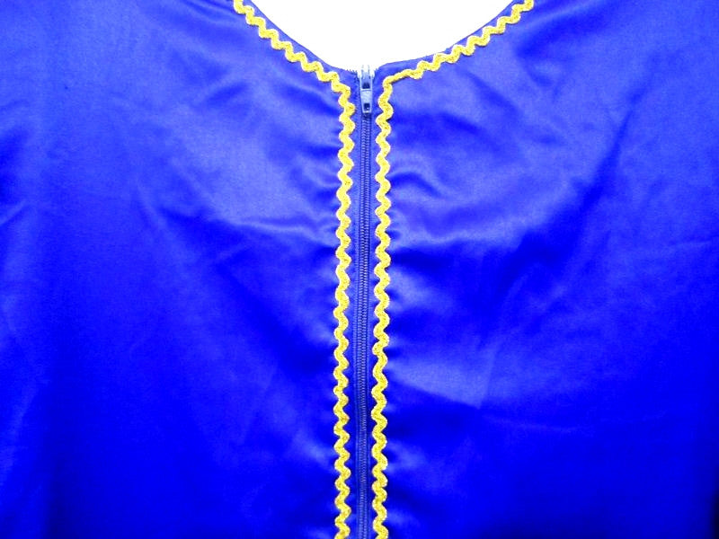 kuchi ladies suit with back zipper
