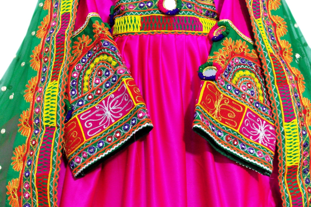afghan clothes, traditional attire