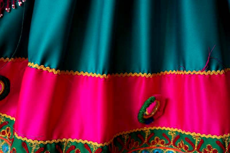 wide skirt dress for attan
