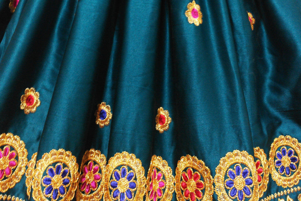 afghan muslim dress