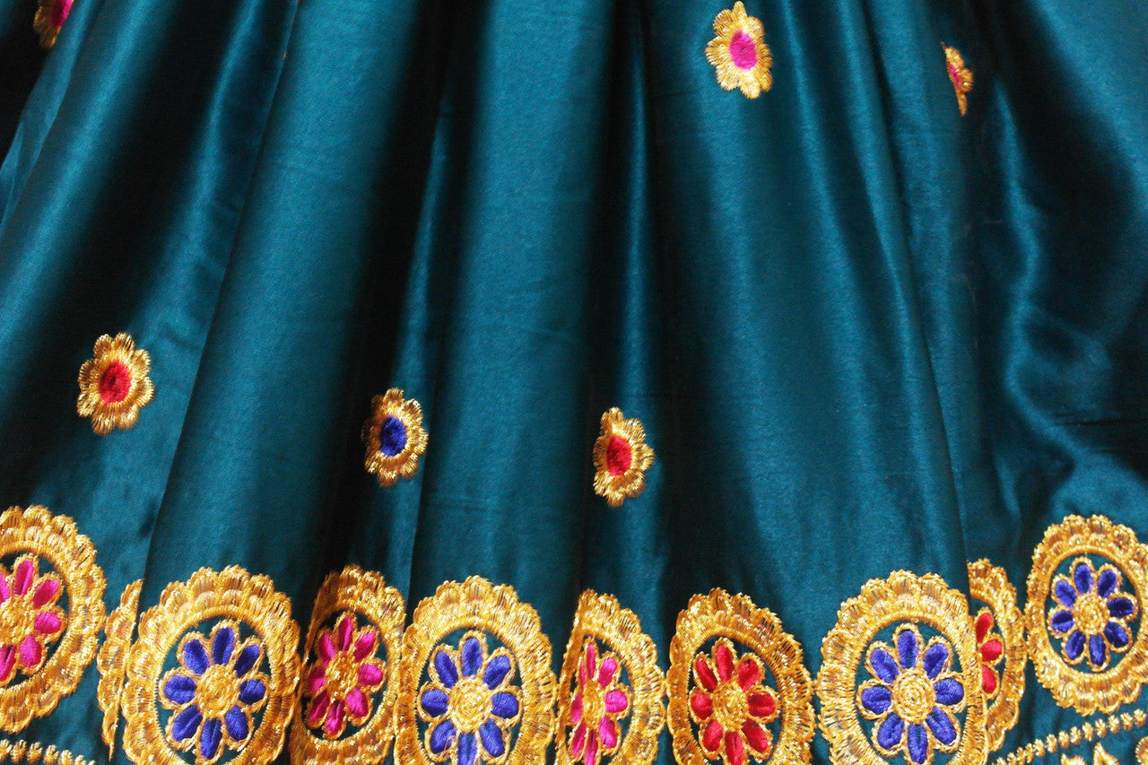 afghan muslim dress