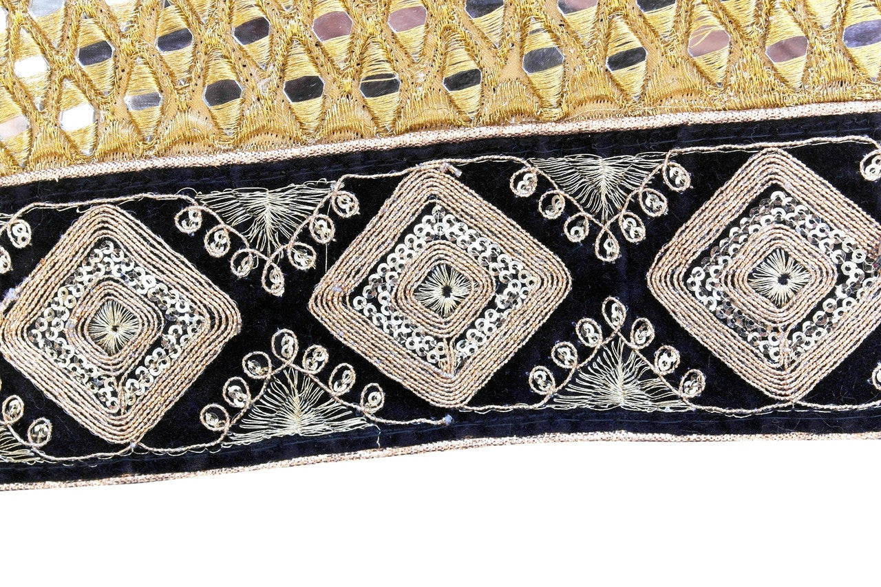 afghan traditional dress