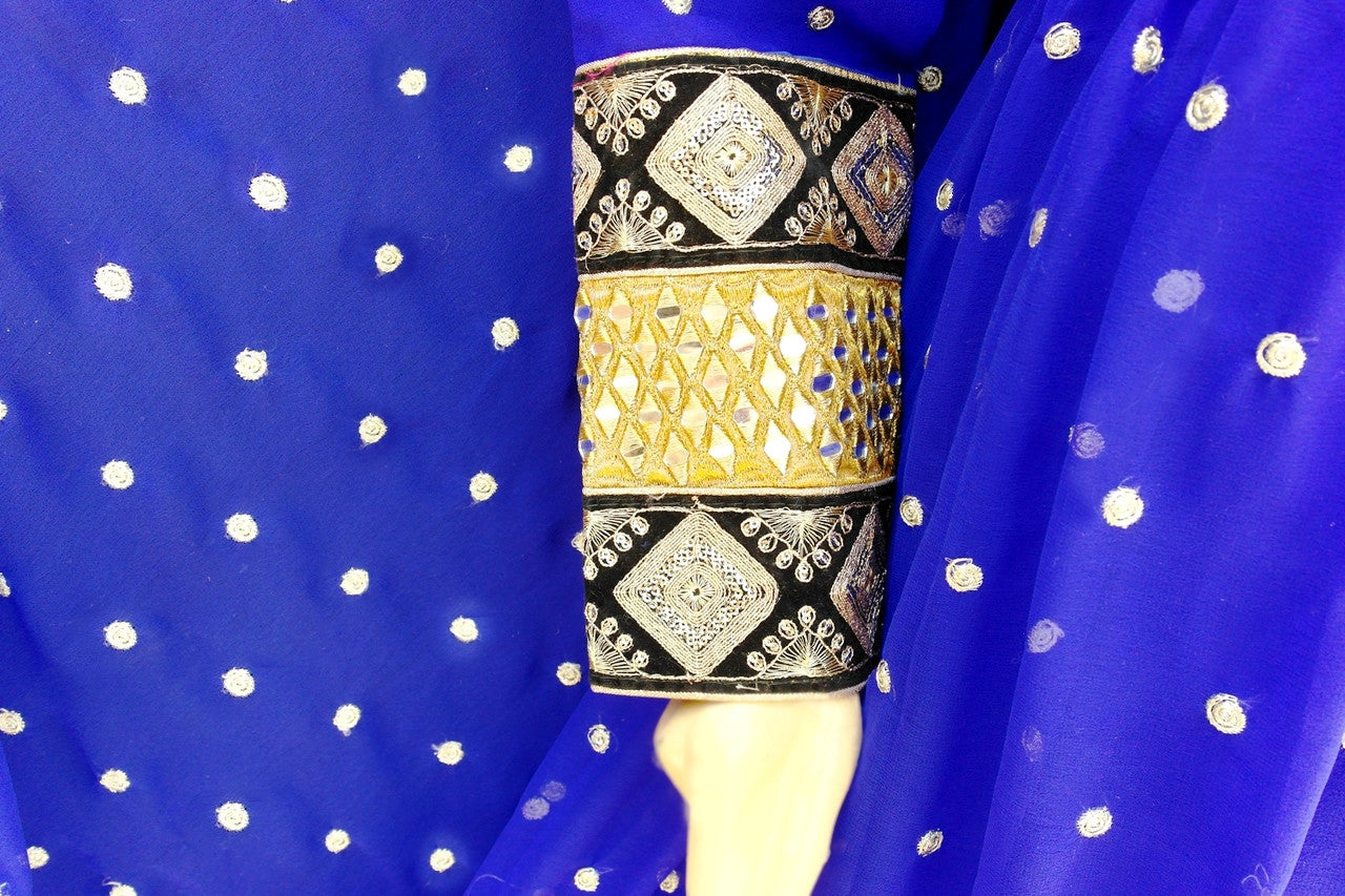 afghan clothing