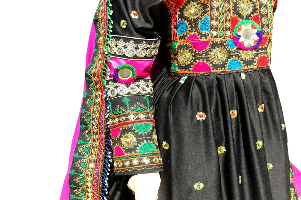 afghan clothing