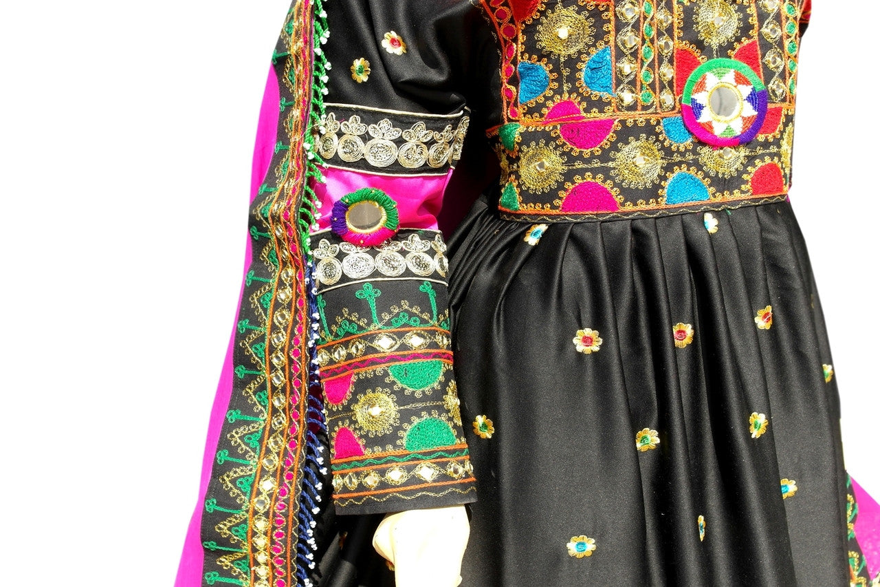 afghan clothing