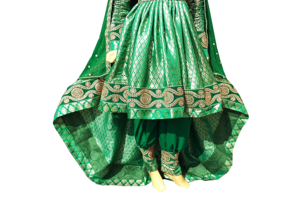 afghan traditional dress