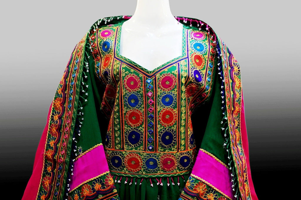 afghan traditional dress