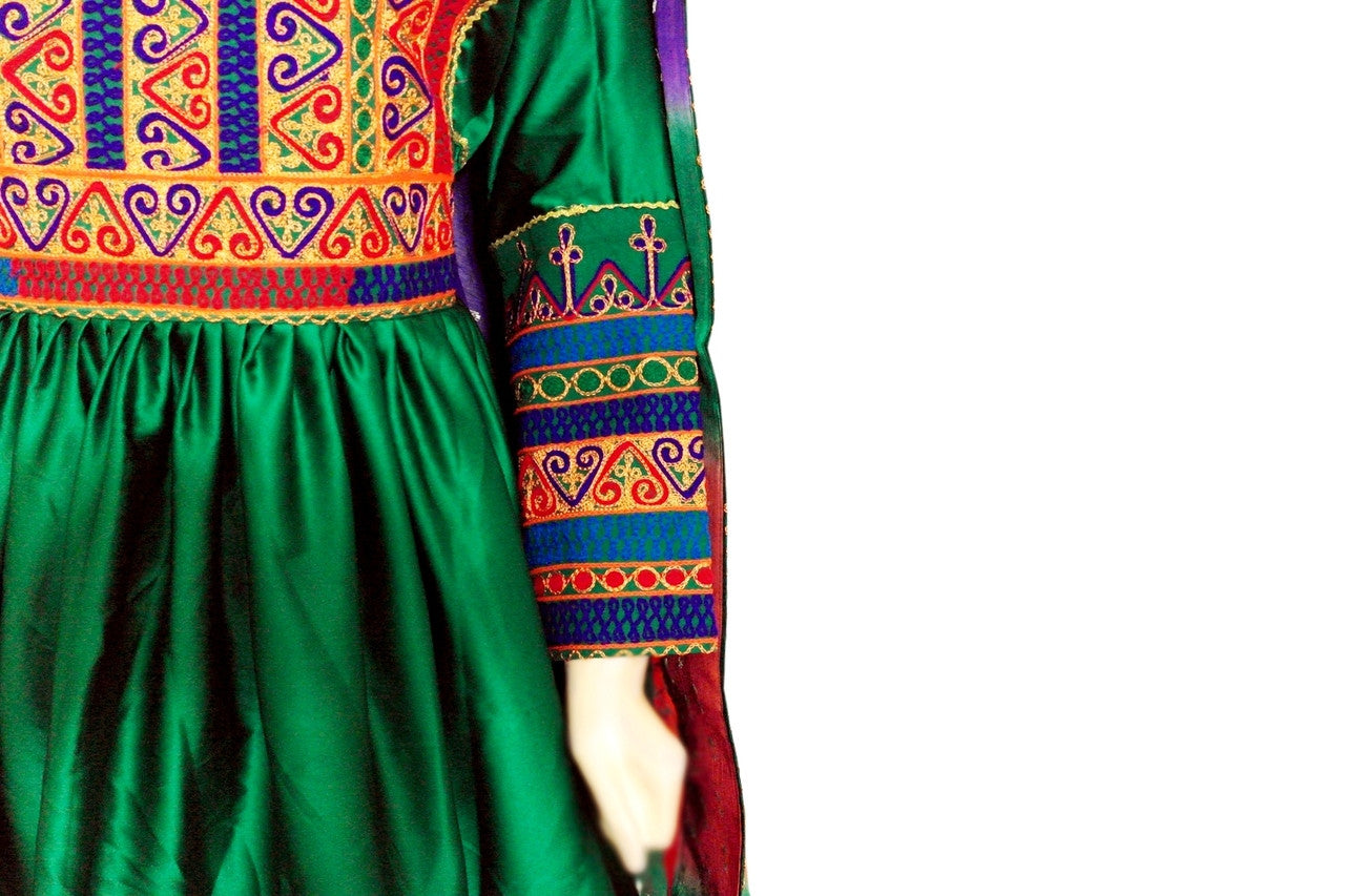 afghan traditional dress