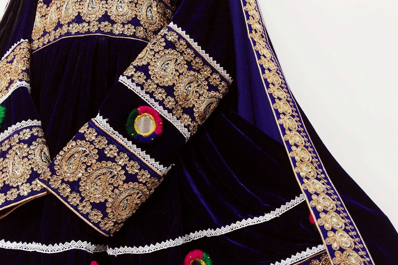 afghan traditional dress