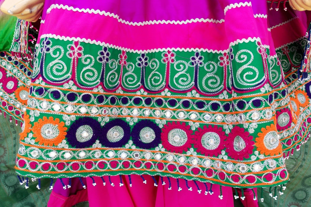 afghan clothing