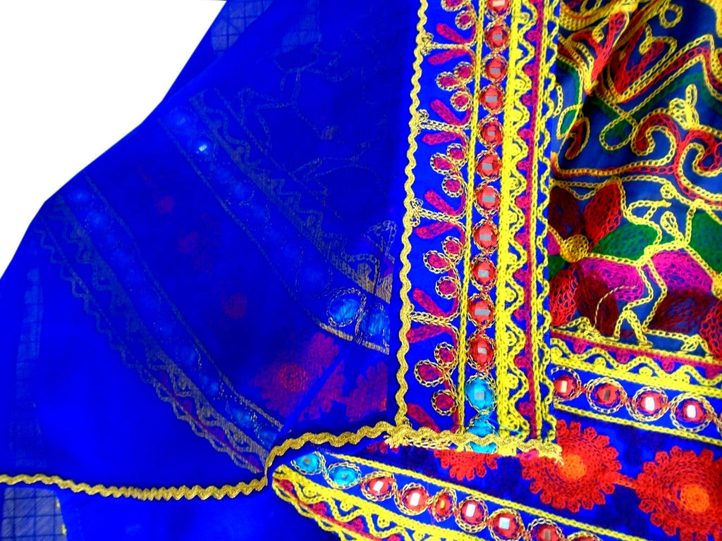 pashtun singer clothes with chiffon scarf