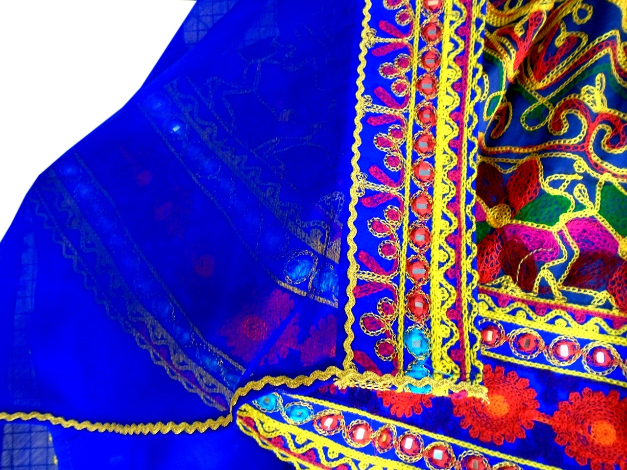 pashtun singer clothes with chiffon scarf
