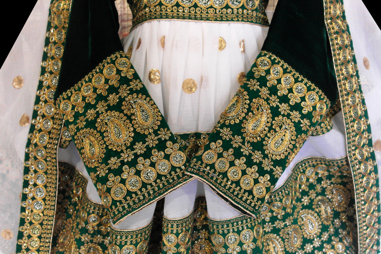 fashionable muslim wedding dress