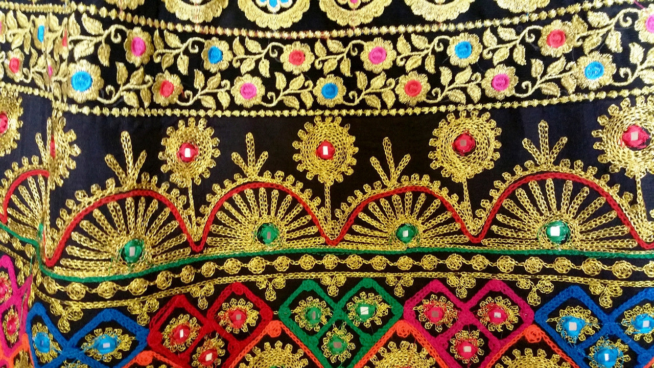 traditional afghan girls apparel