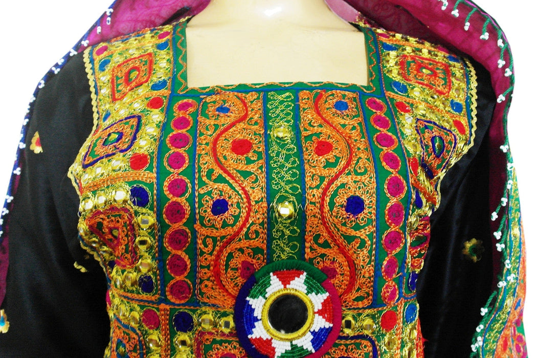 traditional afghan pashtun apparel