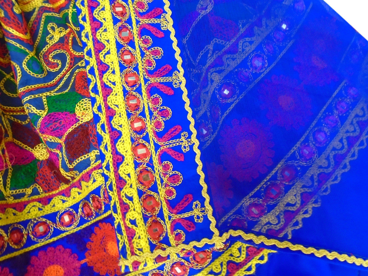 pashtun women dress with chiffon fabric shawl