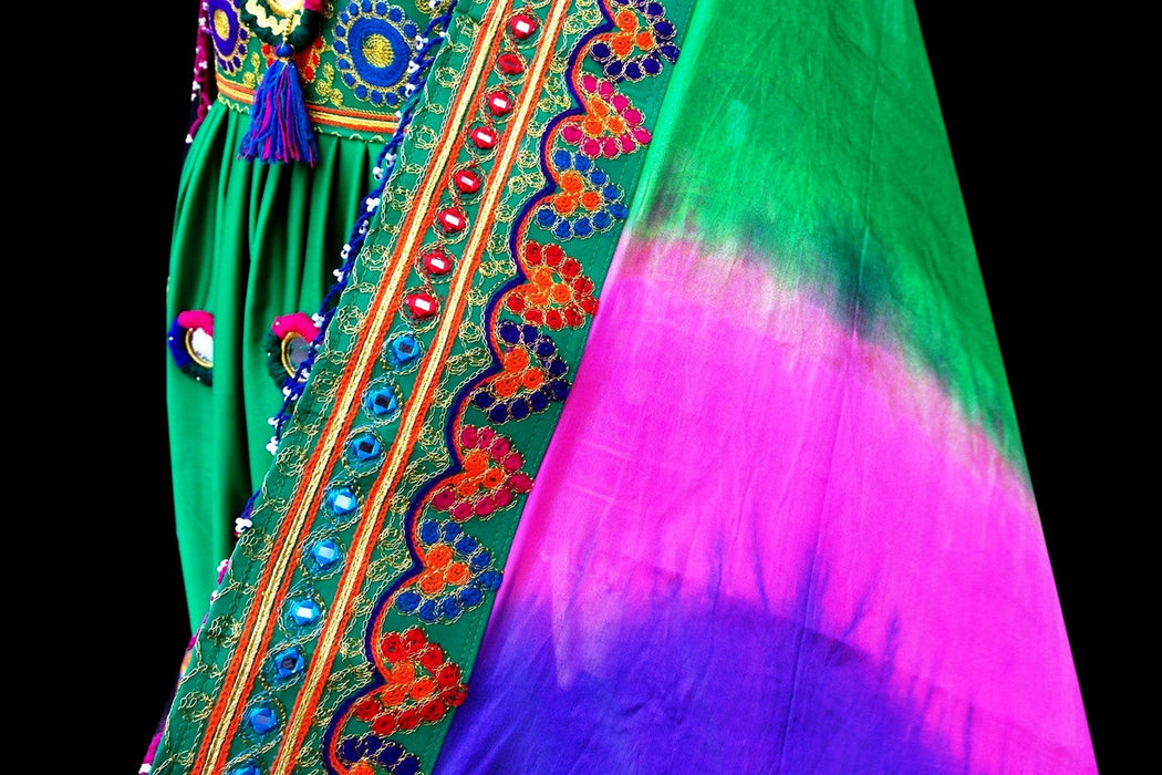 traditional afghan muslim dress