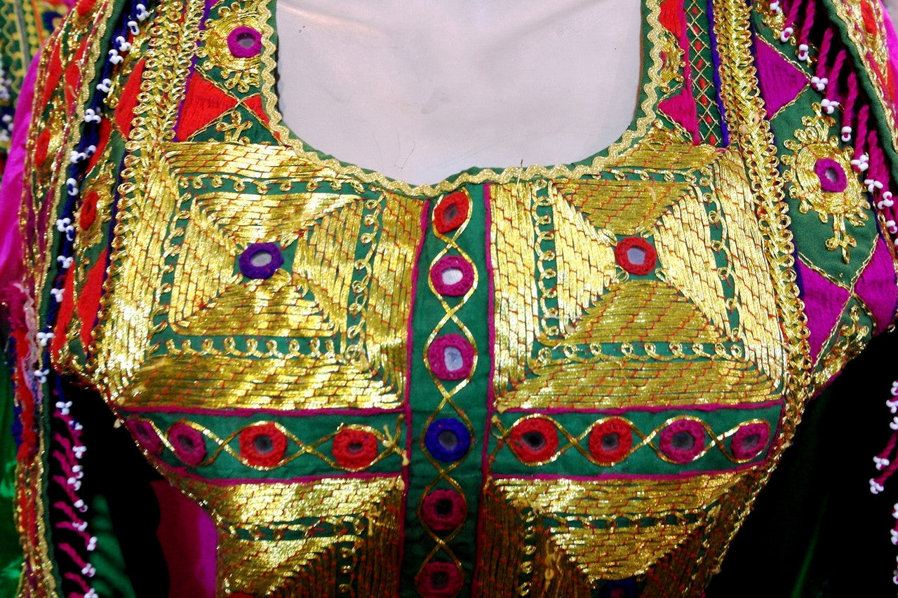 pashtun women dastkari frock