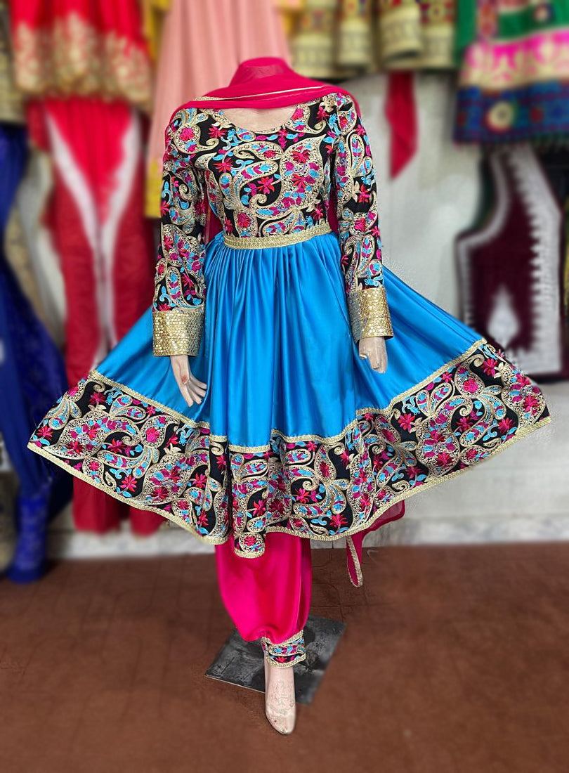 Pashtun Dulhan Tumban Piyrahin In Feroza Color