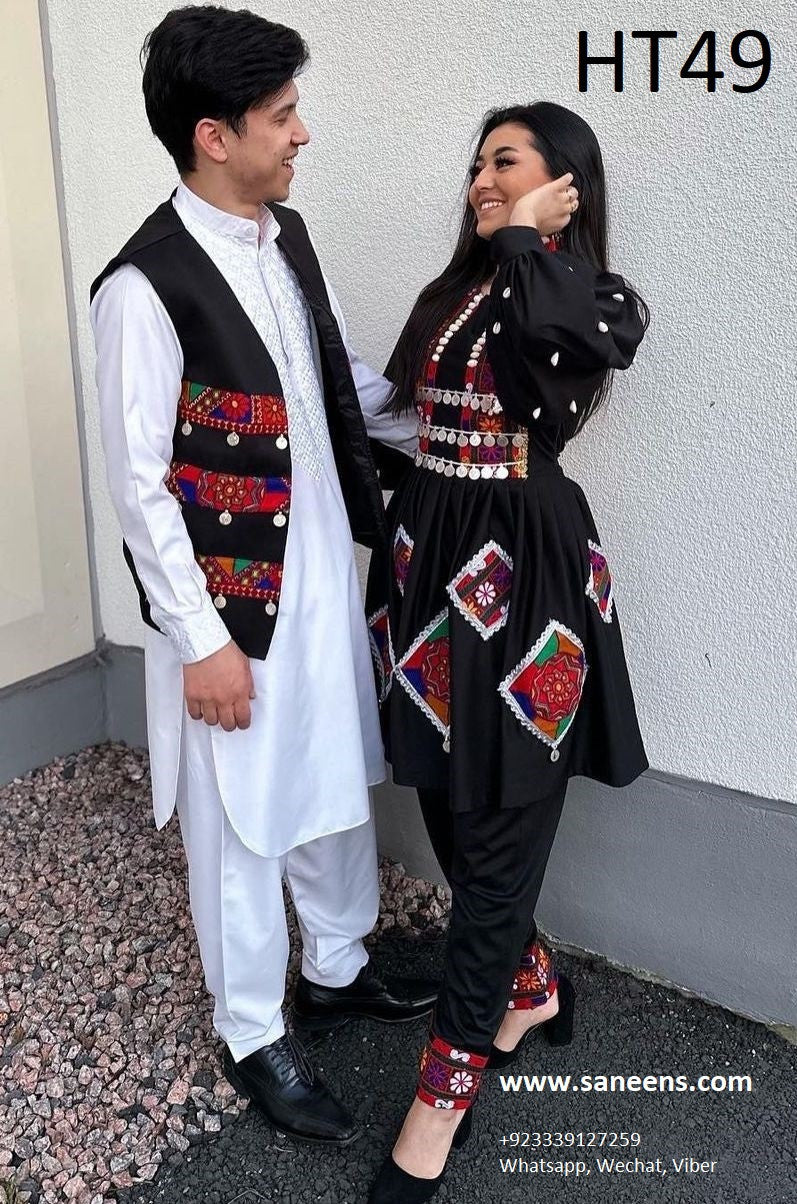 Top Ten Couple Pictures Ideas, Couple Goals, couple costume, couple fashion,