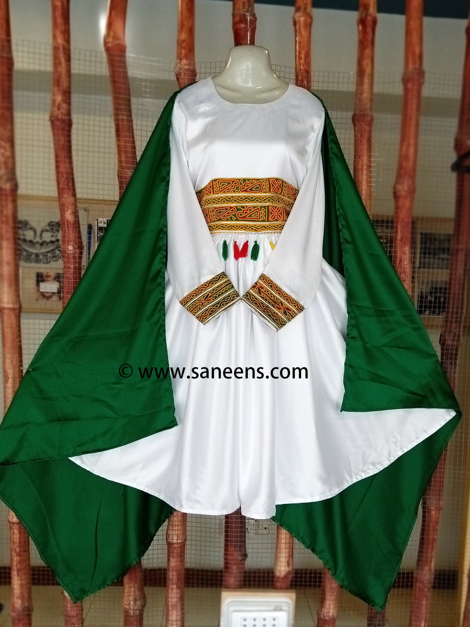 traditional afghan dress