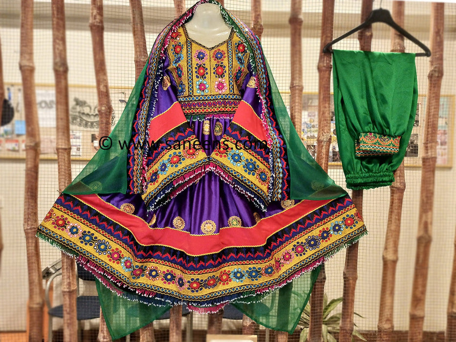 traditional saneens handmade embroidery frocks