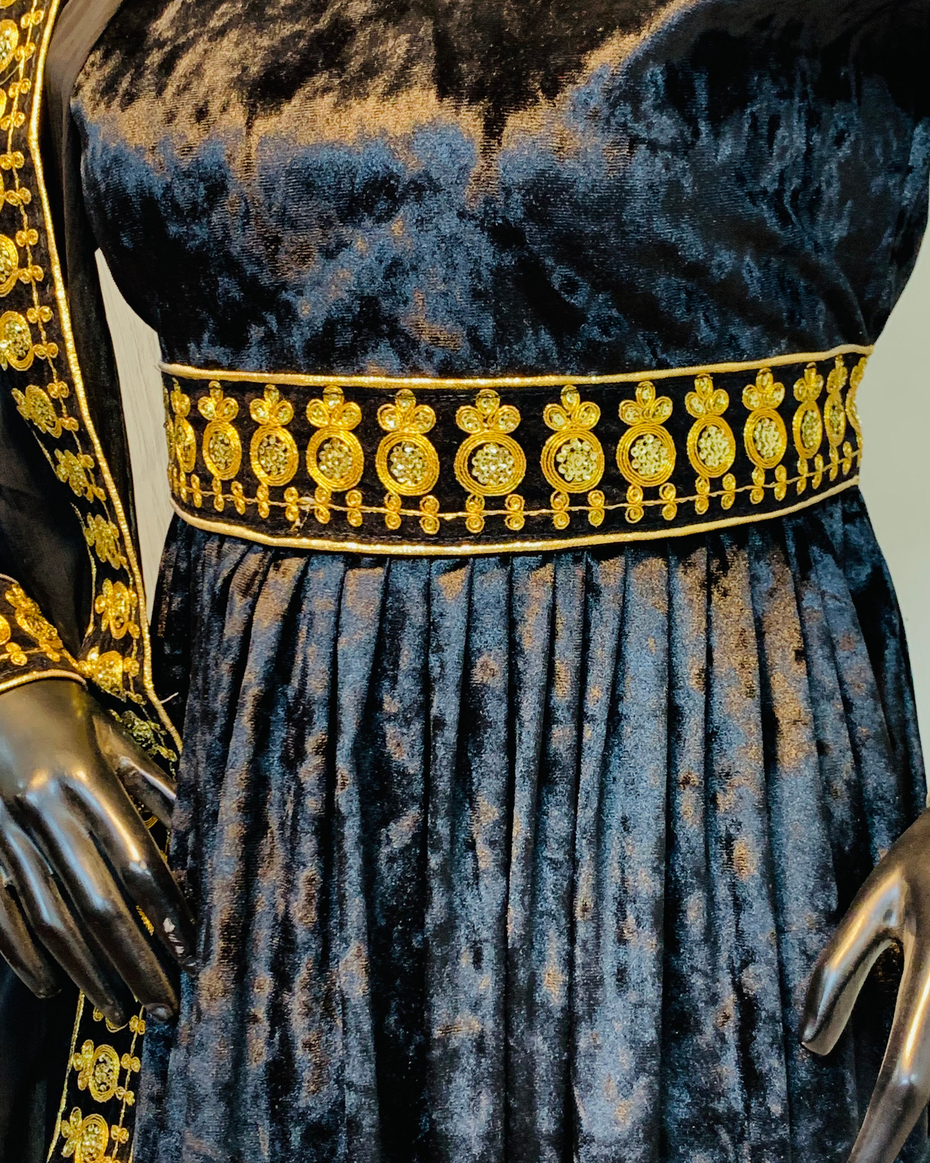 Luxury Black Velvet Afghan Dress Golden Embroidery Formal Wear – saneens.com