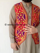 New afghan bride and groom outfits for wedding party in red color