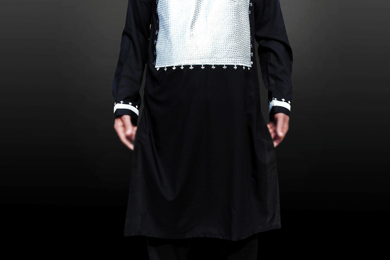 afghan traditional clothes