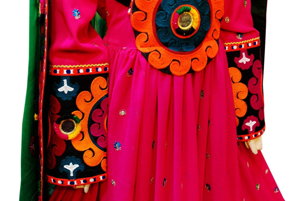 afghan clothing
