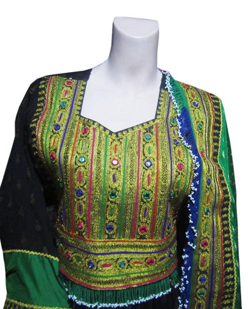 kuchi wedding clothes