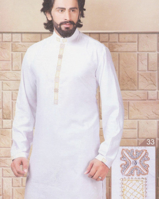Gents Suit In White Color