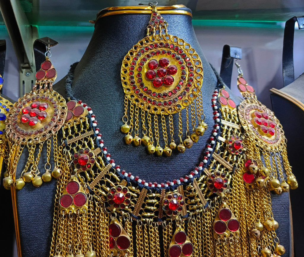 kuchi afghan choker set with pendant and earrings