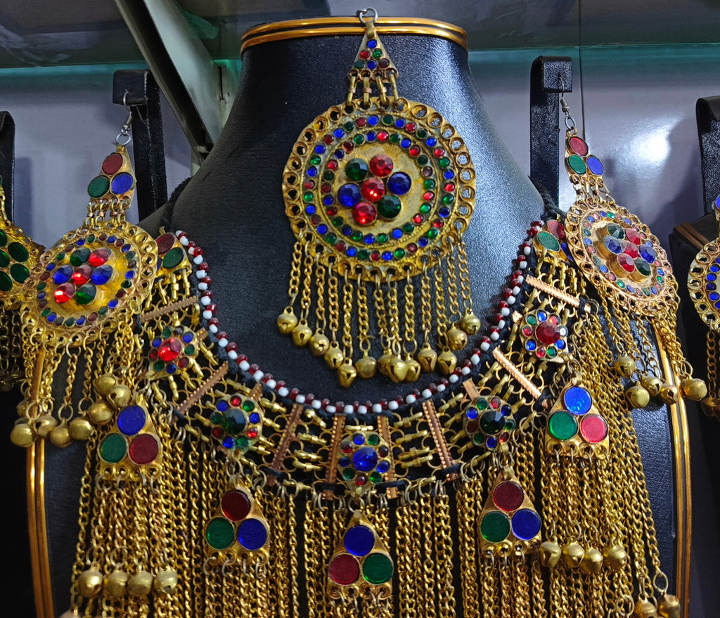 pashtun singer jewelry set in golden color