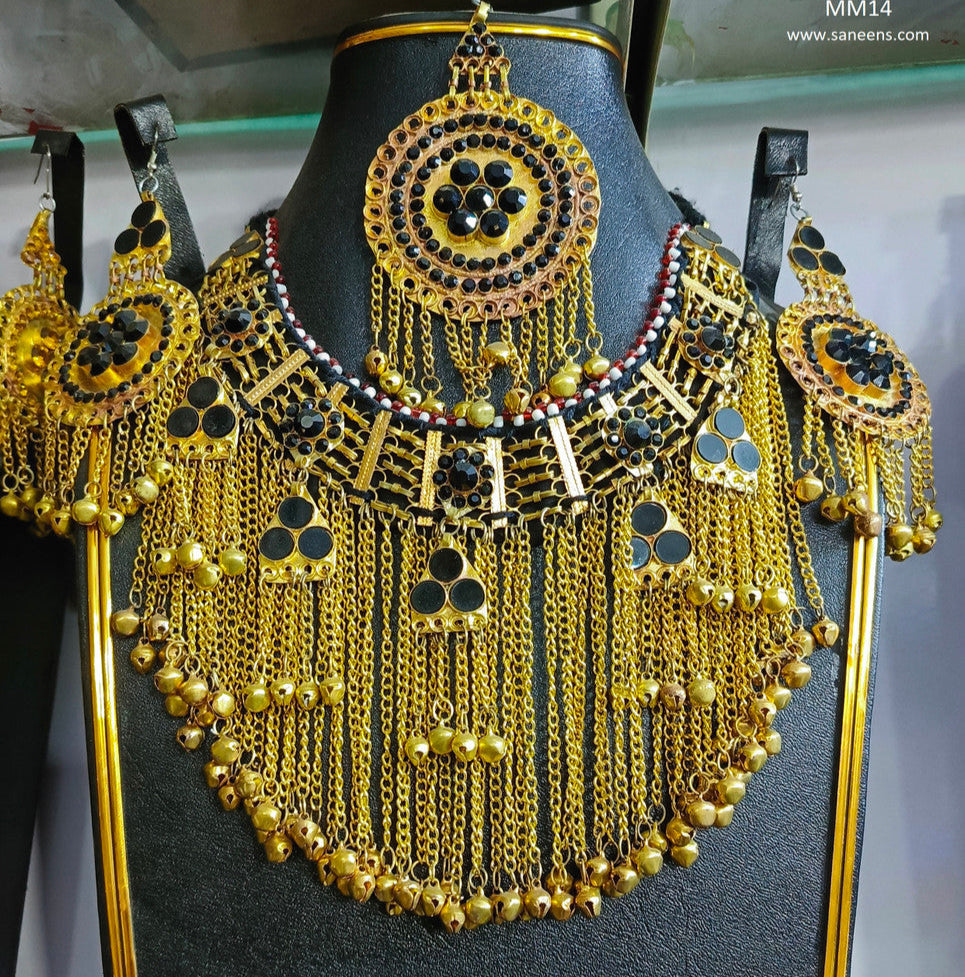 kuchi afghan jewelry set in golden color