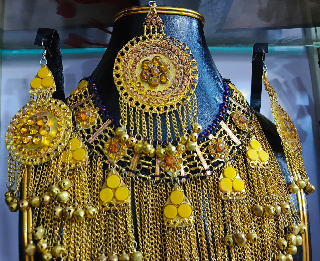 kuchi afghan jewelry set in golden color