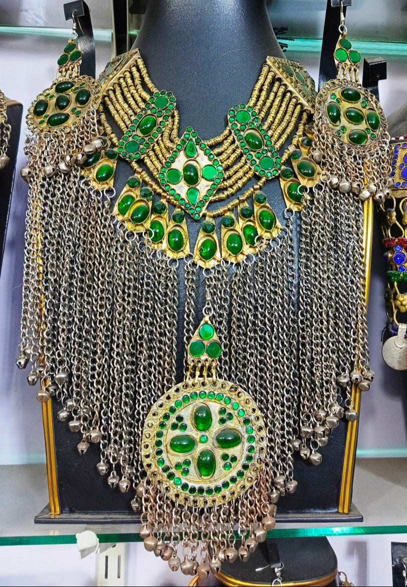kuchi afghan jewelry set in green stones
