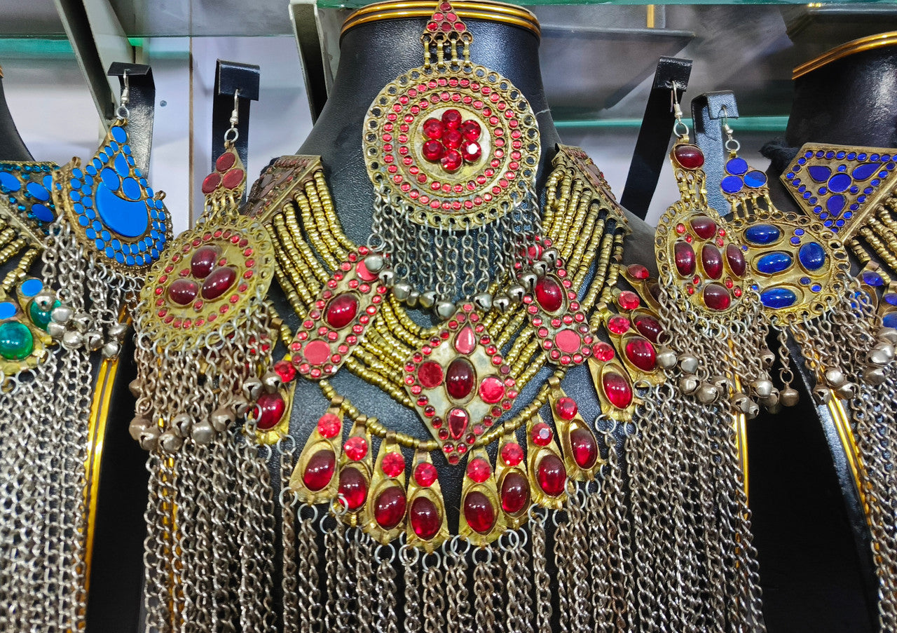 kuchi fashion long chain necklace