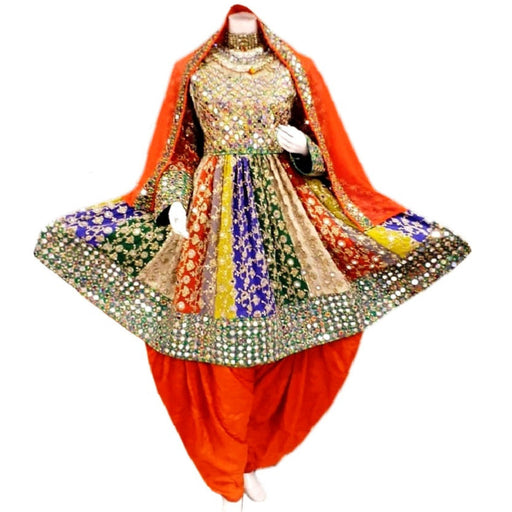 afghan pashtun singer dress