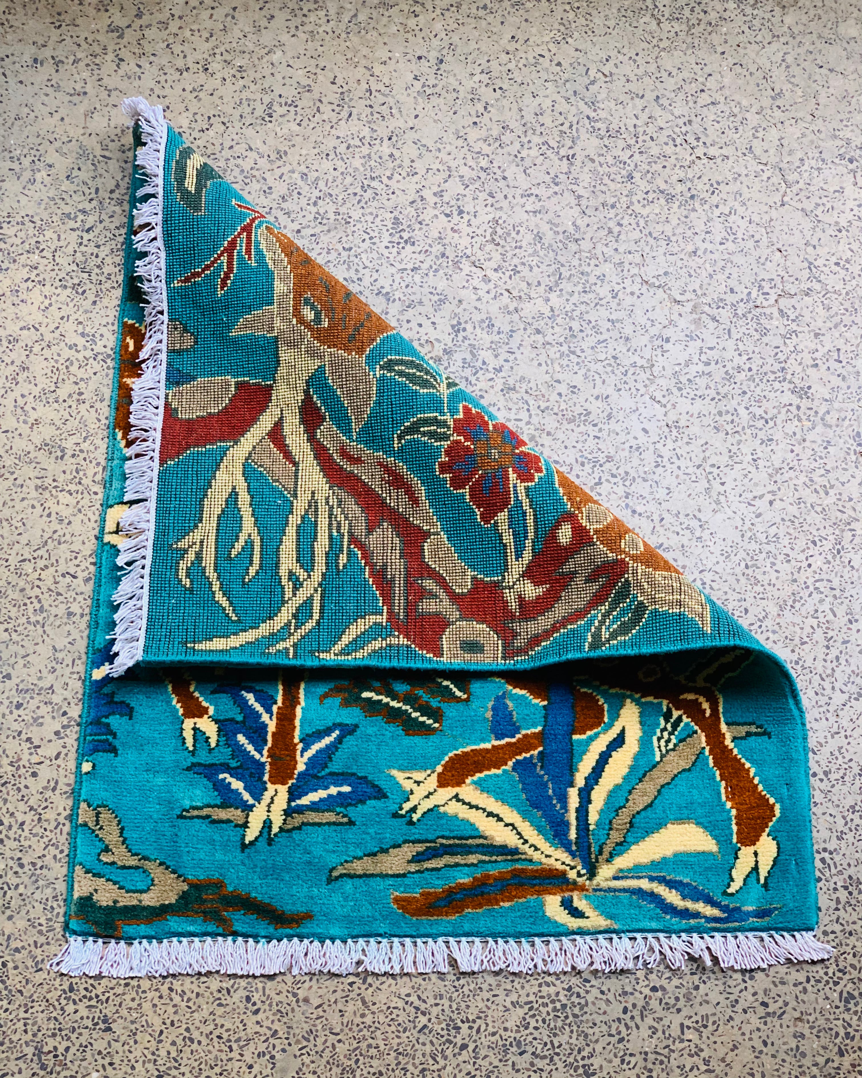 Hand Knotted Deer Rug 2.5x2 ft